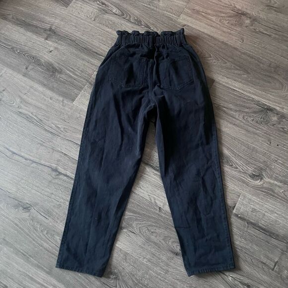 H&M Women’s Black S Ruffled Pants Size 4 - Picture 2 of 4